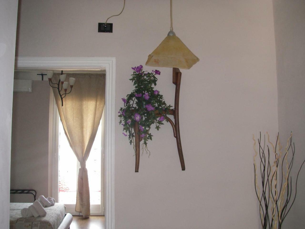 La Casa Di Ginevra O11o15-lt-1097